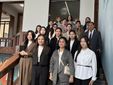 Le studentesse con la delegazione uzbeka e le professoresse Insubria Paola Biavaschi, Alessandra Vicentini e Farian Sabahi