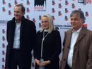 Eleonora Giorgi al Busto Arsizio Film Festival tra il sindaco Antonelli e il presidente del Baff, Alessandro Munari - Foto Fb Baff