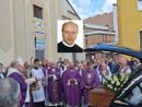 I funerali di don Giovanni Mariano: «Parroco di realtà complesse e numerose, ha offerto con fedeltà il suo servizio»