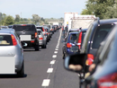 Si ribalta con la macchina sull'Autolaghi: un ferito e traffico in tilt Si ribalta con la macchina sull'Autolaghi: un ferito e traffico in tilt