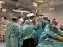 Mandibola ricostruita con l’osso della gamba: straordinario intervento all’ospedale di Legnano Mandibola ricostruita con l’osso della gamba: straordinario intervento all’ospedale di Legnano