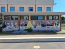 Marnate, il murale fa discutere: l’Ultima Cena con personaggi dei cartoon al posto degli apostoli Marnate, il murale fa discutere: l’Ultima Cena con personaggi dei cartoon al posto degli apostoli