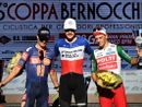 Il podio della Bernocchi (Foto dal profilo Facebook ufficiale della Decathlon AG2R La Mondiale Team del vincitore Dorian Godon) Il podio della Bernocchi (Foto dal profilo Facebook ufficiale della Decathlon AG2R La Mondiale Team del vincitore Dorian Godon)