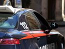 Ragazza di 16 anni con un coltello tenta il suicidio per strada: salvata dai carabinieri a Olgiate Olona Ragazza di 16 anni con un coltello tenta il suicidio per strada: salvata dai carabinieri a Olgiate Olona