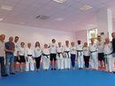 Foto di gruppo con la delegazione portoghese nella palestra Csk