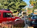 Si ribalta auto a Casorate, ferita una ragazza