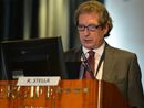Il dottor Roberto Stella, morto perché aveva contratto il Coronavirus. Sotto la Dottoressa Giovanna Beretta, presidente dell’Ordine dei Medici di Varese