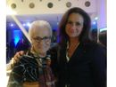 Rosita Missoni con Cinzia Ghisellini, nipote di Olga Fiorini, in una foto del 2015
