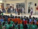 Gli assessori Albani, Colombo e Folegani salutano i bambini della primaria Gli assessori Albani, Colombo e Folegani salutano i bambini della primaria