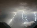 Nelle prossime ore possibile forte maltempo: doppia allerta per temporali forti e rischio idrogeologico