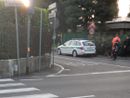 Olgiate: incidente in via De Gasperi, investita studentessa di 12 anni. «Il pedone ha sempre il diritto di attraversare in sicurezza»