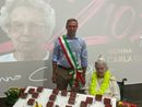 Induno Olona, nonna Olimpia compie 102 anni: usa ancora Twitter e i social