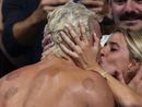 Il bacio con il suo Martinenghi postato da Adelaide su Instagram dopo l'oro olimpico di Parigi