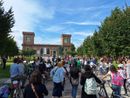 Busto sulle due ruote, sono i bambini a dare lezione