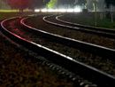 Dramma nella notte: uomo muore travolto dal treno a Castronno Dramma nella notte: uomo muore travolto dal treno a Castronno