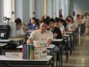 Ungaretti, Pirandello, Levi Montalcini, Guerra Fredda e selfie: le tracce della Maturità 2024