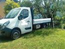 Il camion ritrovato a Maccagno (foto da Luinonotizie.it)