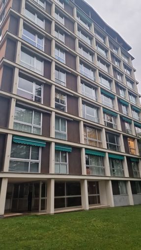 L'intervento dei vigili del fuoco per la fuga di gas in un condominio di Luvinate L'intervento dei vigili del fuoco per la fuga di gas in un condominio di Luvinate