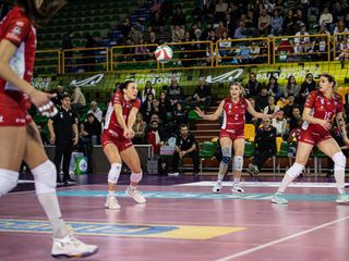Busto batte Brescia e si prende il terzo posto (foto Lega Volley Femminile) Busto batte Brescia e si prende il terzo posto (foto Lega Volley Femminile)