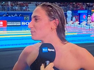 Simona Quadarella straordinaria nei 1.500 stile che le valgono l'argento dietro il mostro Ledecky Simona Quadarella straordinaria nei 1.500 stile che le valgono l'argento dietro il mostro Ledecky