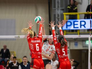 Uyba-Cuneo 3-0: Fotogallery a cura di Alessandro Galbiati Uyba-Cuneo 3-0: Fotogallery a cura di Alessandro Galbiati