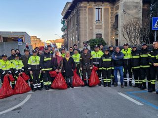 La visita delle Befana nei reparti di Varese, Cittiglio, Tradate e Busto Arsizio La visita delle Befana nei reparti di Varese, Cittiglio, Tradate e Busto Arsizio