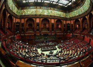 Dl Fisco è legge, dalle tasse a rate al canone Rai: cosa prevede