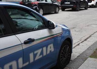 Roma, partorisce bimbo e lo getta nel water: arrestata 29enne Roma, partorisce bimbo e lo getta nel water: arrestata 29enne