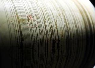 Napoli, nuovo terremoto ai Campi Flegrei: scossa di magnitudo 2.4