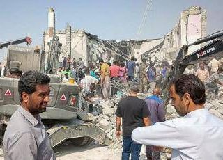 Scuola bombardata in Iran, Nyt: "Potrebbero essere stati gli Usa a colpirla"