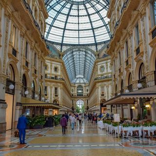 Una giornata tra shopping e cultura a Milano: itinerario e consigli