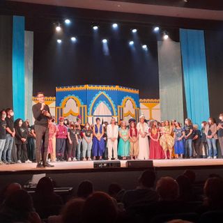 Busto: «Questo è il teatro, questo è l’oratorio!»
