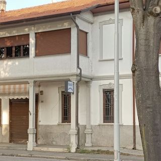 VIDEO. Ci mancherai Sinaghino, da tutti chiamato ul Tazinen: «Un bar democratico e un pezzo di storia di Sacconago. Vi racconto perché»