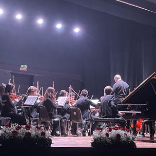 VIDEO. Successo straordinario per il concerto inaugurale del BA Classica al Teatro Manzoni