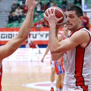 Legnano Basket: la Mestre di Mattia Ferrari sbanca la Soevis Arena