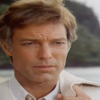 L'attore in una scena di "Uccelli di rovo"