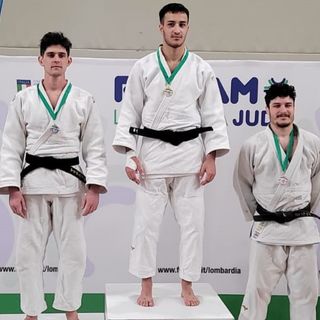 Antonio Polmo (Pro Patria Judo) sul gradino più alto del podio