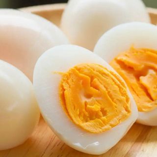 &quot;Pascua e... 'nsalata e ciapi&quot; - &quot;Pasqua e... insalata e uova sode&quot;