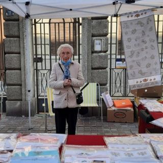 Gina Ciapparella Albè: una vita intrecciata di dedizione, tra carcere e ricami