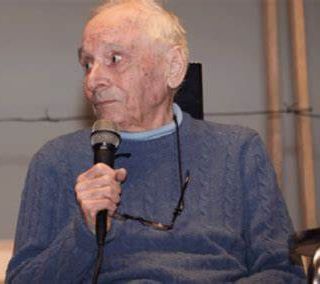 In aula “Ali della Libertà”, la memoria prende il volo. Un omaggio ad Angioletto Castiglioni