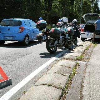 Castellanza, scontro tra auto sul Sempione