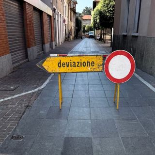 Olgiate: lavori in centro, chiuso un tratto di via Mazzini