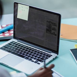 Svelato il Futuro dell'Istruzione: Come Recuperare gli Anni Scolastici con la Tecnologia AI Avanzata