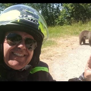 L'immagine postata da Omar su Facebook: amava moltissimo la natura