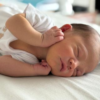 Un fiocco azzurro speciale a casa Vago: il piccolo chiamato Cesare in omaggio al bisnonno dall'immenso cuore