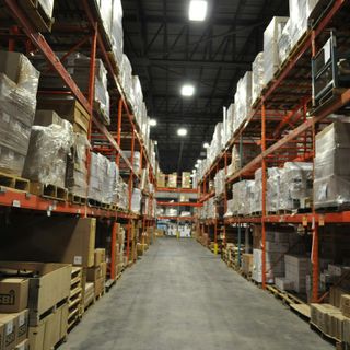 Con le avvolgitrici giuste, proteggi la merce e aumenti i profitti