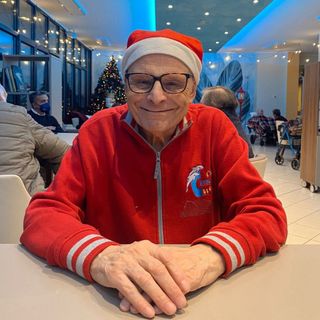 Addio a Luciano Crespi, il "Crespone" dal cuore d'oro che fondò le Cuffie Colorate