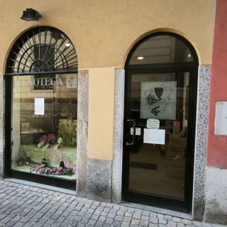 Rossodisera, via Solferino