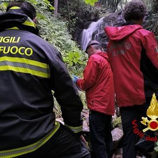 Due cercatori di funghi della provincia di Varese in difficoltà sui monti del Vco: salvati