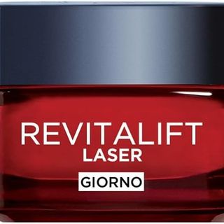 Prevenzione rughe: 6 abitudini quotidiane che aiutano nel lungo periodo